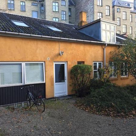 Rooms In Quiet Yellow Courtyard Apartment Kopenhagen Exterior foto